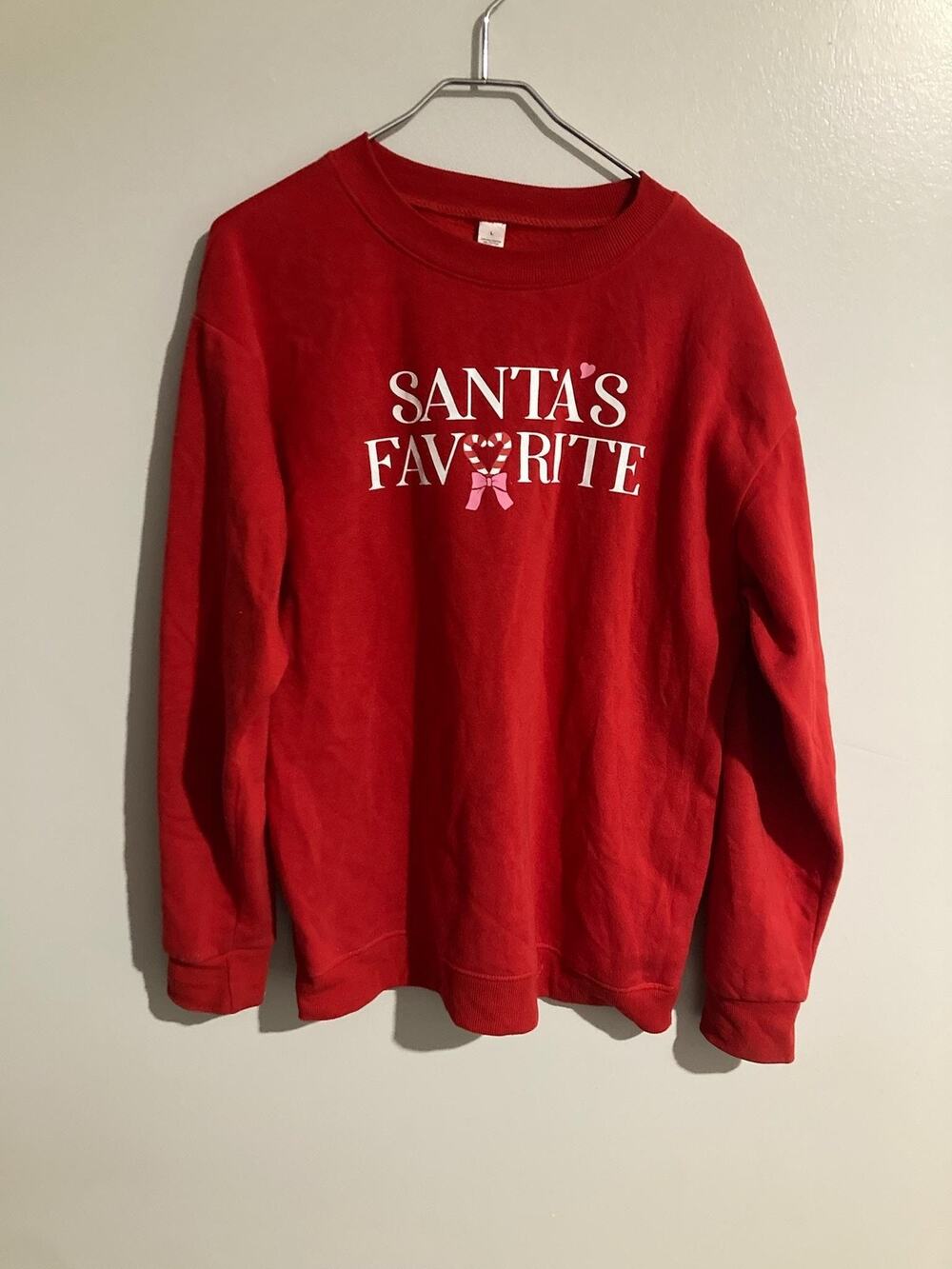 PINK Victoria's Secret Sweatshirt Womens L Red Santa's Favorite Graphic Pullover